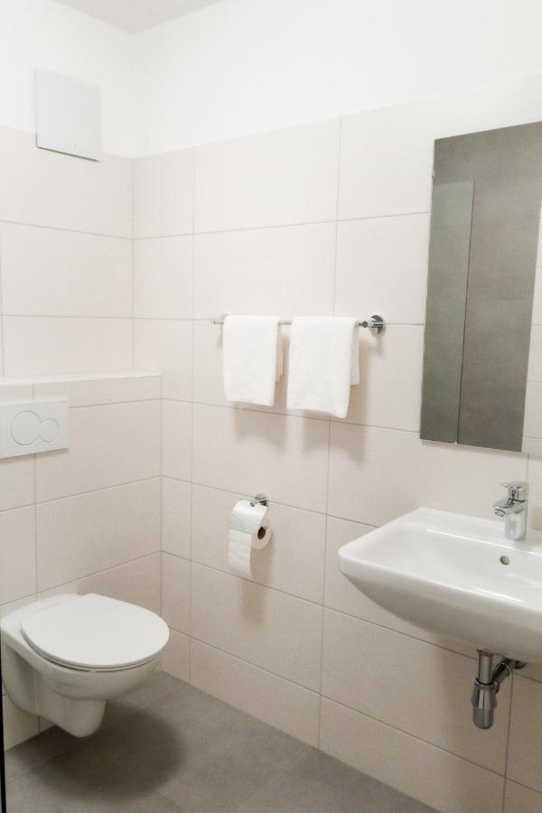 Motel Xl Lounge Traisen Экстерьер фото